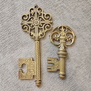 Vintage Syroco Gold Keys Hanging Wall Decor Made In USA